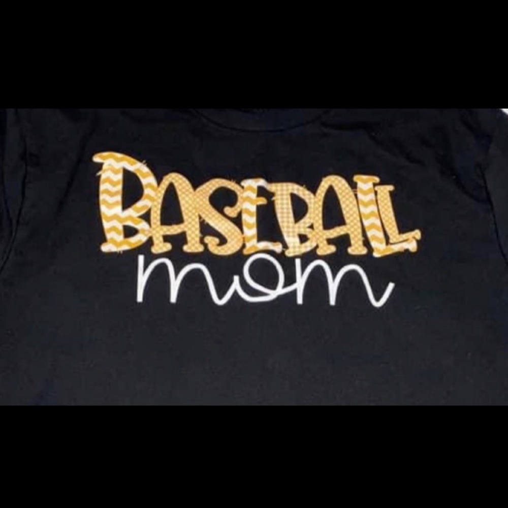 Baseball Mom Graphic Tee